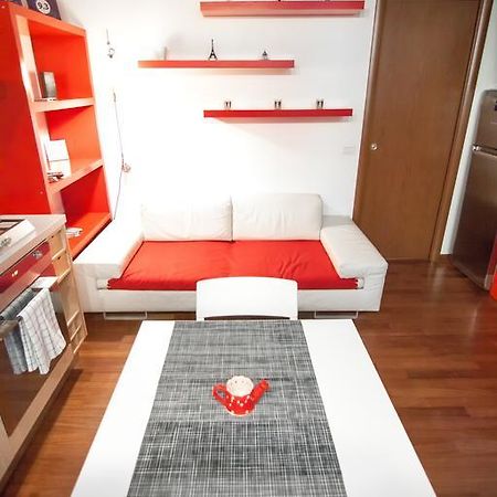 Miniloft-Angy-Navigli Lägenhet Milano Exteriör bild