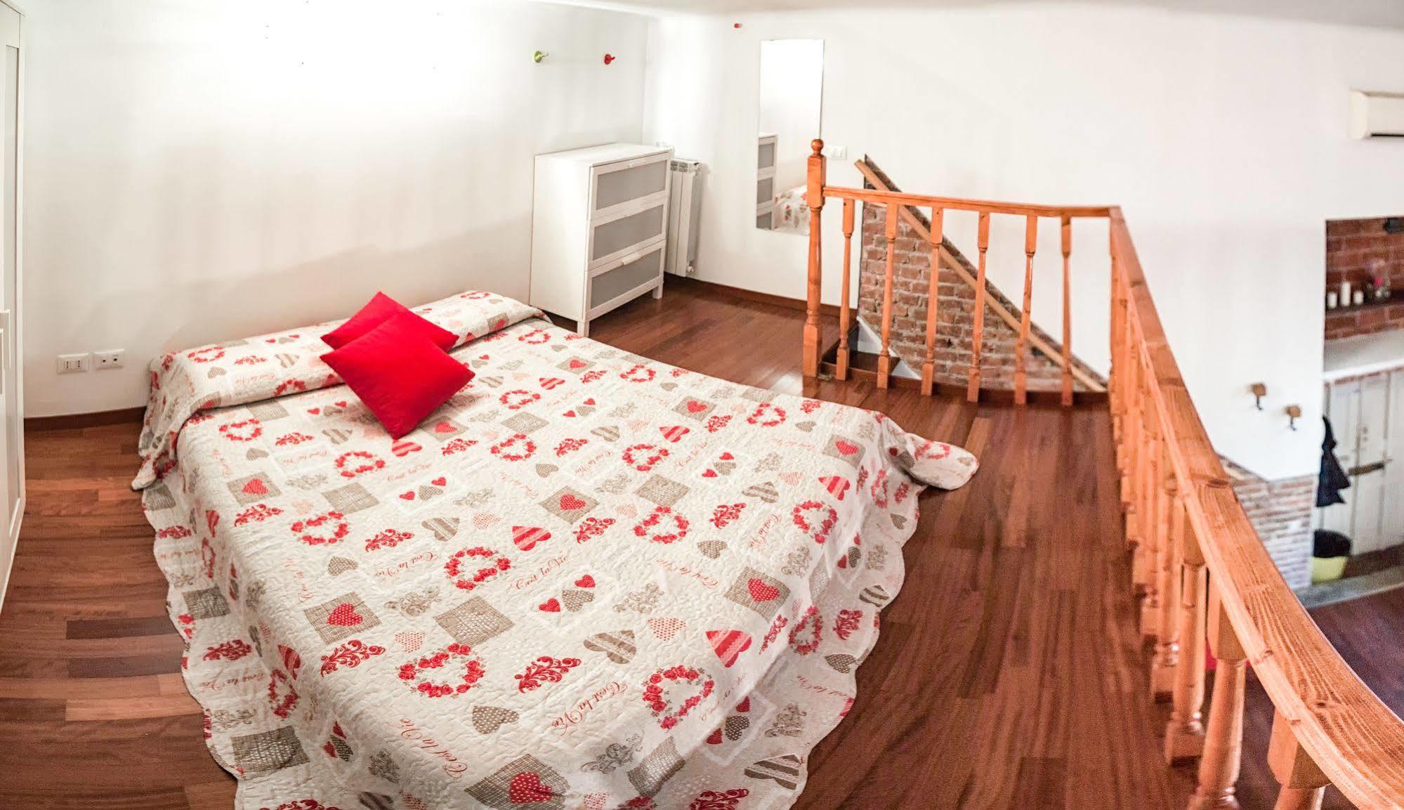 Miniloft-Angy-Navigli Lägenhet Milano Exteriör bild